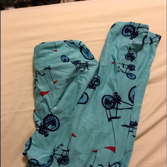 LuLaRoe OS bicycle leggings - Picture 1 of 2